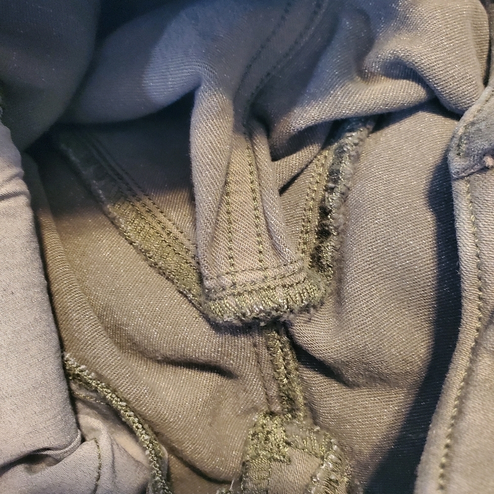 Universal Thread olive green mid rise jegging - Picture 11 of 15